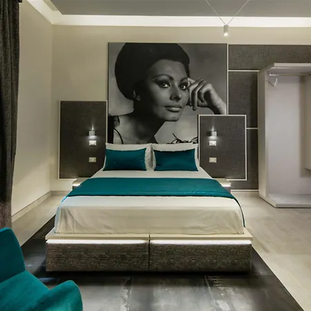 Via Veneto Luxury Suites-3